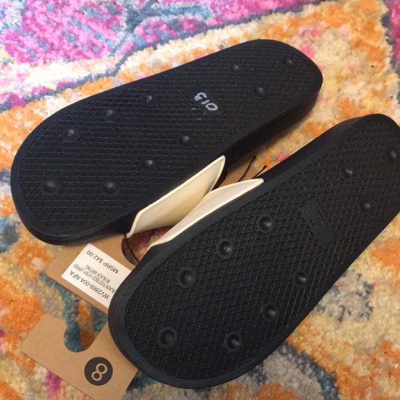 Rae Dunn slides - Picture 4 of 5